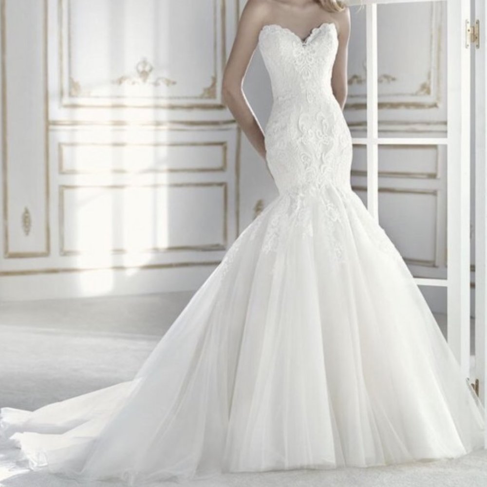 NWT La Sposa Paulet off-white lace PLUS bridal
